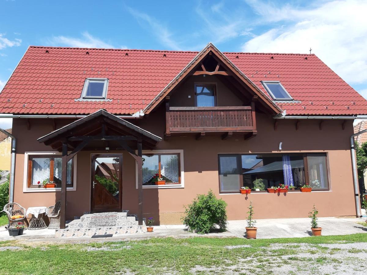 Becze Vanda kulcsosház Lăzarea Exterior foto